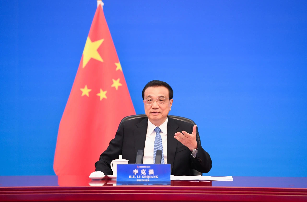 李克強(qiáng)主持召開國務(wù)院常務(wù)會議 部署實施提高制造業(yè)企業(yè)研發(fā)費用加計扣除比例等政策
